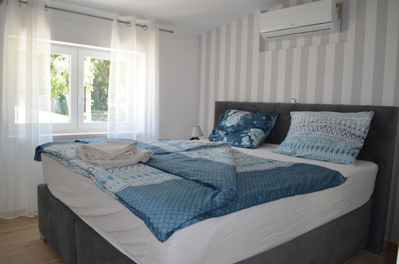 Apartments Korina Crikvenica Kültér fotó